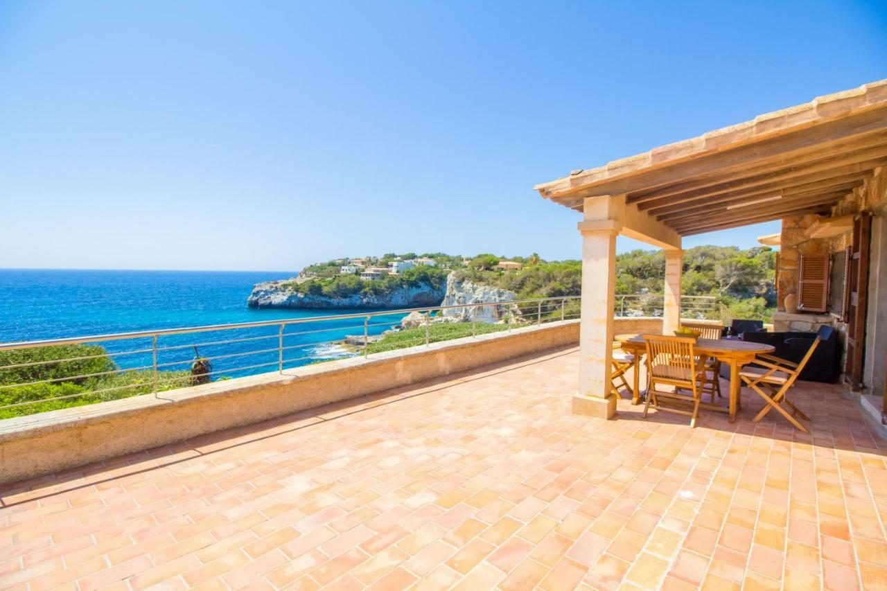 Beautiful Private Villa On The Sea Santanyí Exterior foto
